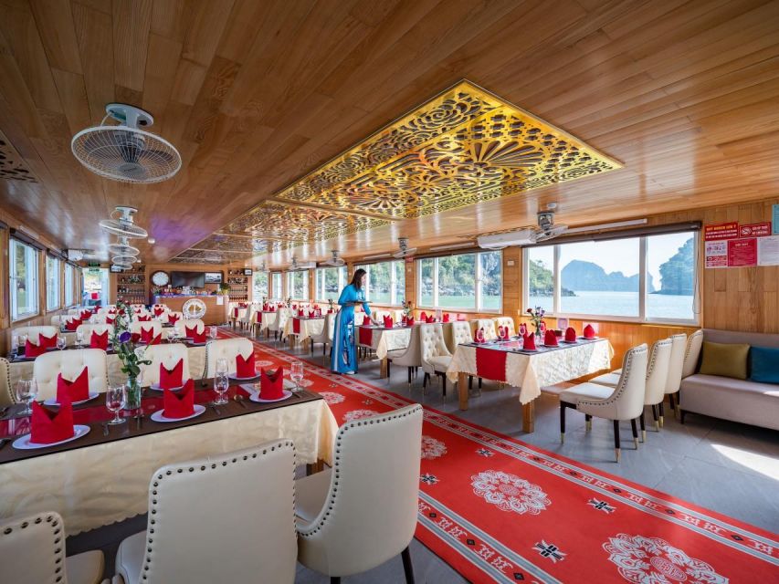 Ha Long: Afternoon Cruise with Lunch, Kayaking, and Swimming - Kayaking or taking a bamboo boat at Luon Cave