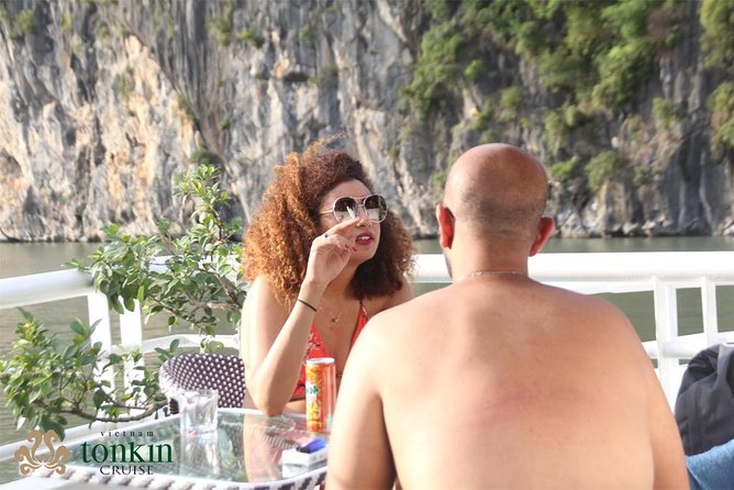 Ha Long Bay Cruise Day Tour with lunch, kayaking, surprise cave & titop island - Swimming and the slow return across the bay
