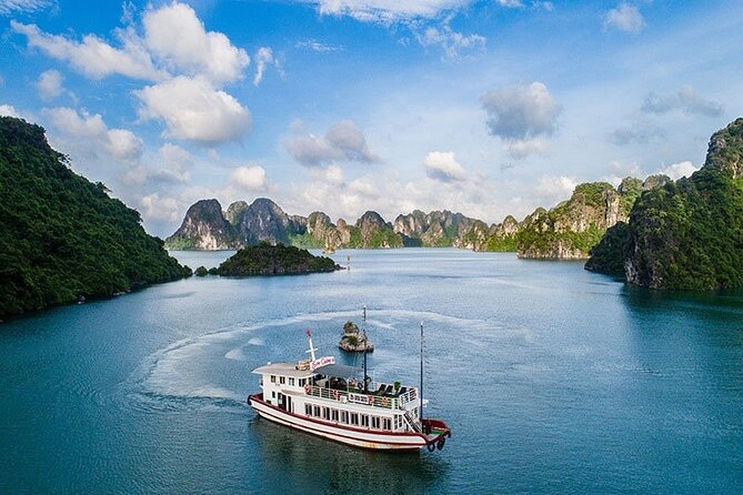 Ha Long Bay Six Hours Trip Kayaking & Swimming on Beach - Why this Ha Long Bay trip works for active days