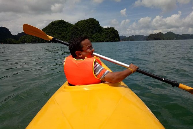 Ha Long Bay Six Hours Trip Kayaking & Swimming on Beach - Swimming, the beach, and the mountain climb