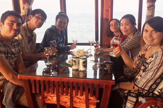 Ha Long Full Day Deluxe Trip - Long Route (6-Hour Trip) - Titop Island and the final view