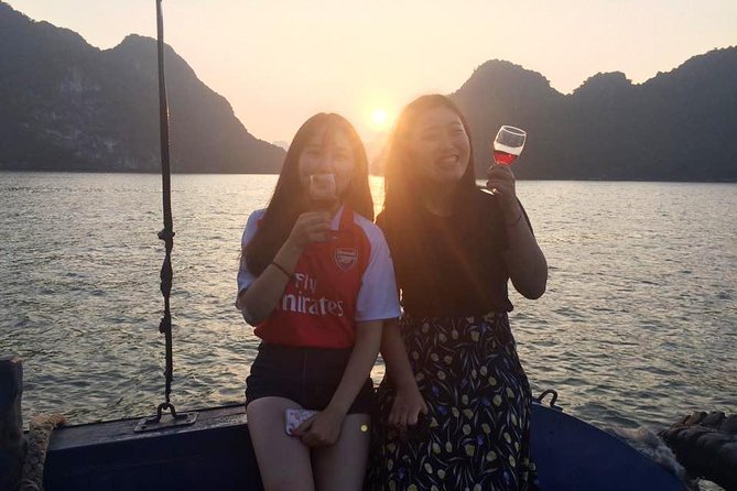 Ha Long Full Day Deluxe Trip - Long Route (6-Hour Trip) - Walking through Sung Sot Cave