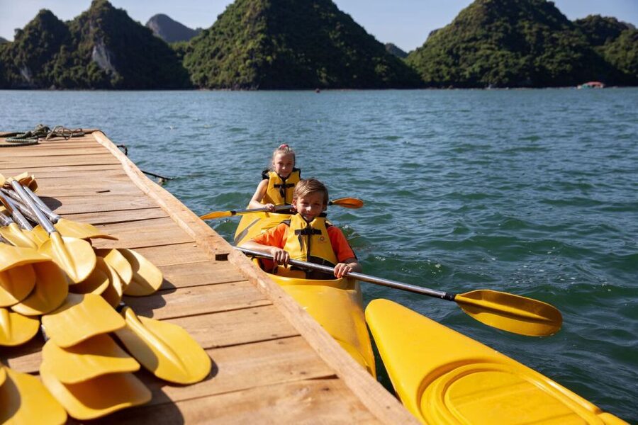 Ha Long & Lan Ha Bays: 2-Day Cruise with Meals & Kayaking - Key points to know before you book