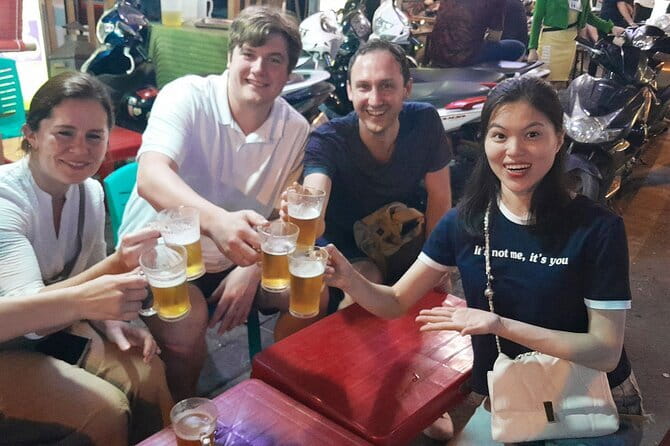 Half-Day Mindfulness Meditation Retreat in Hanoi - Releasing Animals and Sharing a Vegetarian Meal
