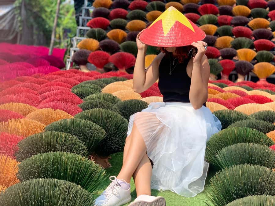 Half Day trip to Incense & Hat Villages with Train Street - Why these two villages make a good Hanoi side trip