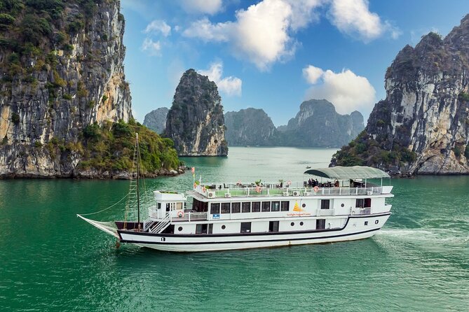Halong Bay 2 Days 1 Night Traditional Boat - What the $98.93 cruise really gives you