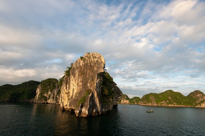 Halong Bay 2 Days 1 Night Traditional Boat - Who should choose this Halong Bay trip