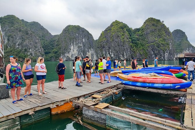 Halong Bay 2 days on classic cruise, small group, biking-kayaking - Lunch and the return to Hanoi