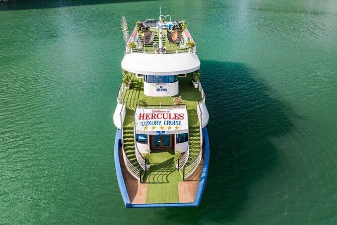 Halong bay 4 hours boat tour from Halong city with 2 caves, kayak - Dau Go Cave for a darker, less polished stop