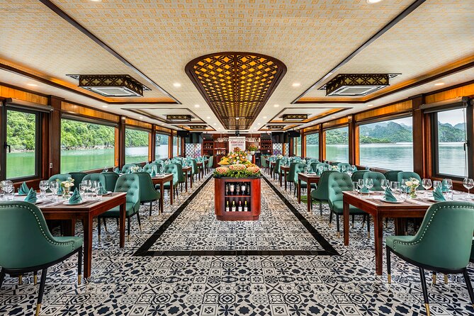 Halong bay 5star Cruise Day Trip: Buffet lunch & Limousine bus - Lunch among the limestone islets