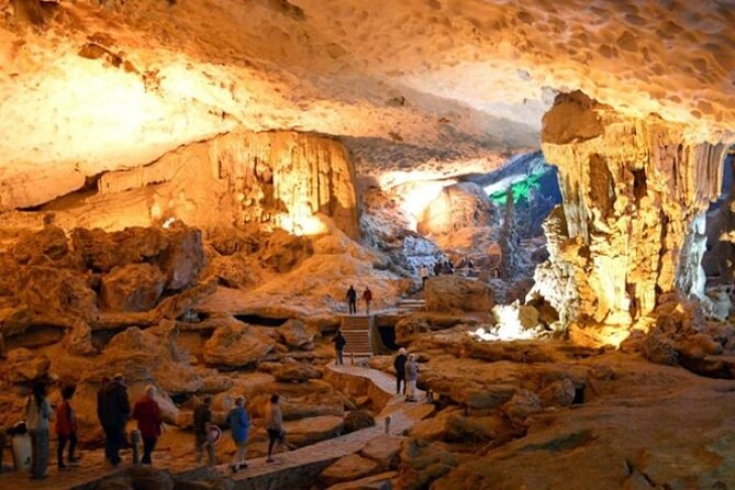 Halong Bay Day Tour By Diamond Era Cruise,Titop,Sung Sot & kayak - Sung Sot Cave and its 200 steps