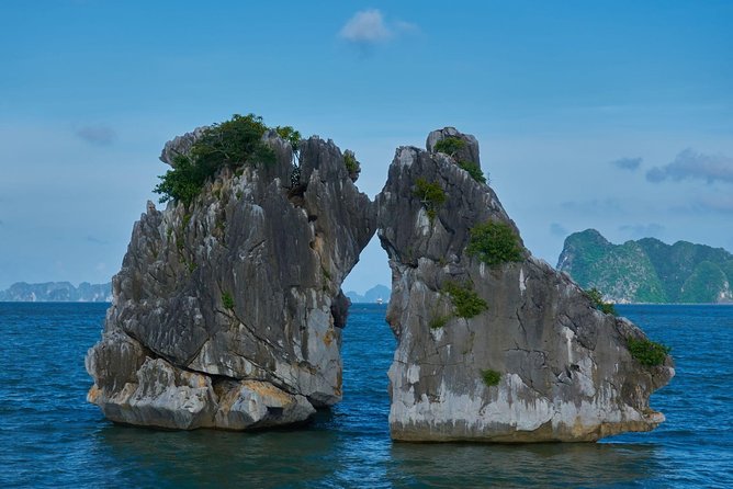 Halong Bay Full Day With Cave, Kayaking And Swimming - Highway Transfer - Why this one-day Ha Long Bay trip works