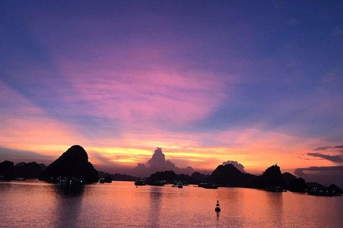 Halong Bay Full Day with Kayaking, Hiking viewpoint, Cave - Deluxe To Luxury - Sung Sot Cave, Ha Long Bay’s biggest cave visit