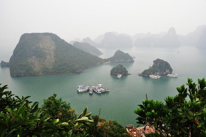 Halong Bay - Hera Cruise - All Inclusive Multi Days Tour - Luon Cave by kayak or bamboo boat