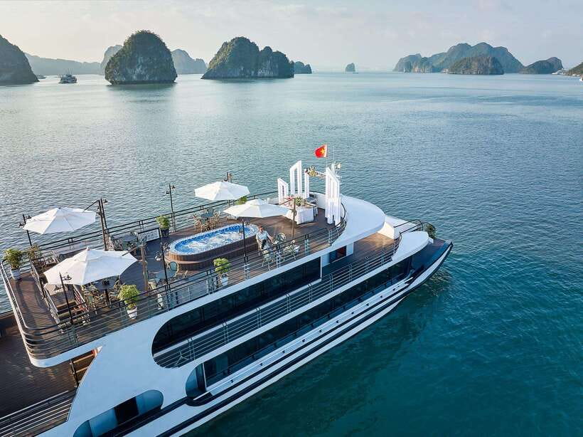 Halong Bay: Luxury Day Cruise with Buffet, Kayak, Swim - What a $42 Ha Long Bay day really gives you