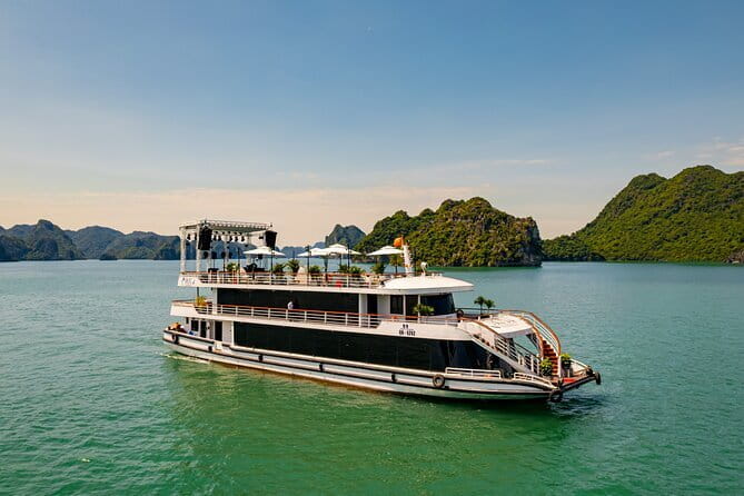 HALONG BAY LUXURY IRIS CRUISE DAY TRIP-BEST SELLER: Kayak, Music - The Hanoi transfer: early start, long road, easy booking