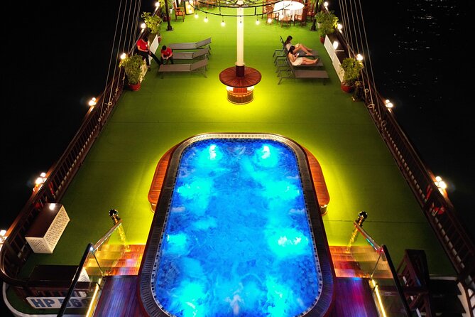 Halong Calypso Cruise 2d1n-All Inclusive Cruise with Transfer - A 6:30 Tai Chi start on the water