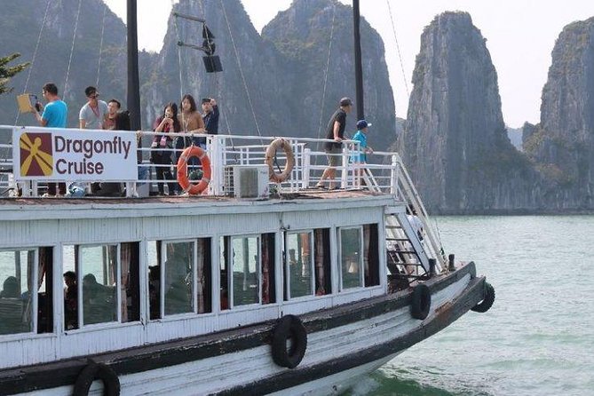 Halong Day Tour Islands, Caves, Kayak, Lunch w Dragonfly Cruise - Kayaking or bamboo boat in the Ba Hang area