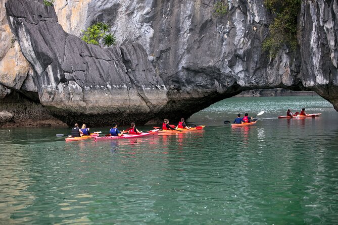 HaLong, LanHa bay 2days and 1 nite Kayak on Vega Legend Cruise. - Day two: tender boat to Cat Ba Island