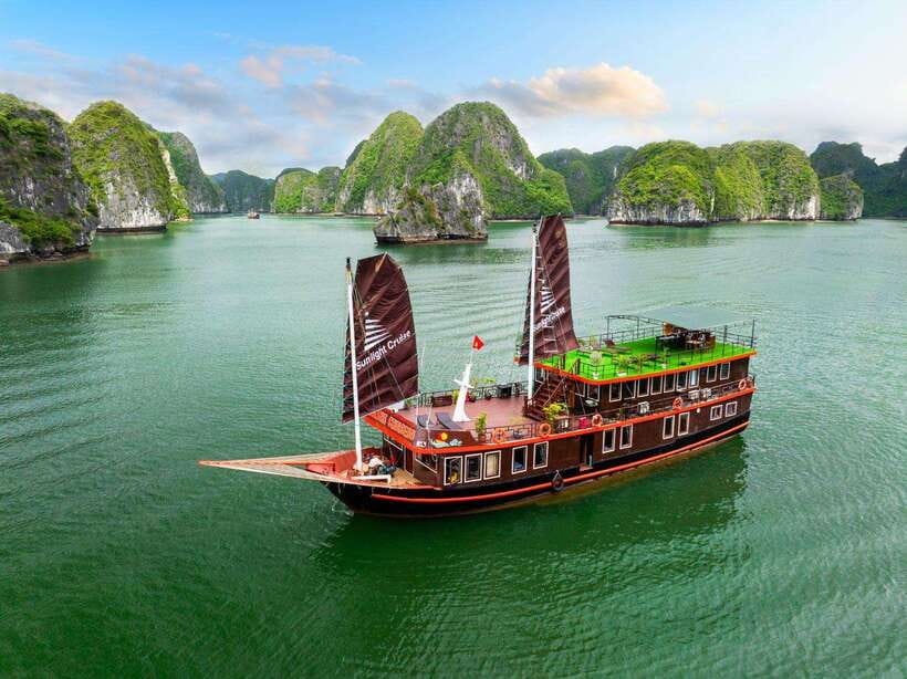 Hanoi: 2-Day Ha Long and Lan Ha Bay Cruise with Kayaking - Spring Rolls, Sunset, and an Active Evening