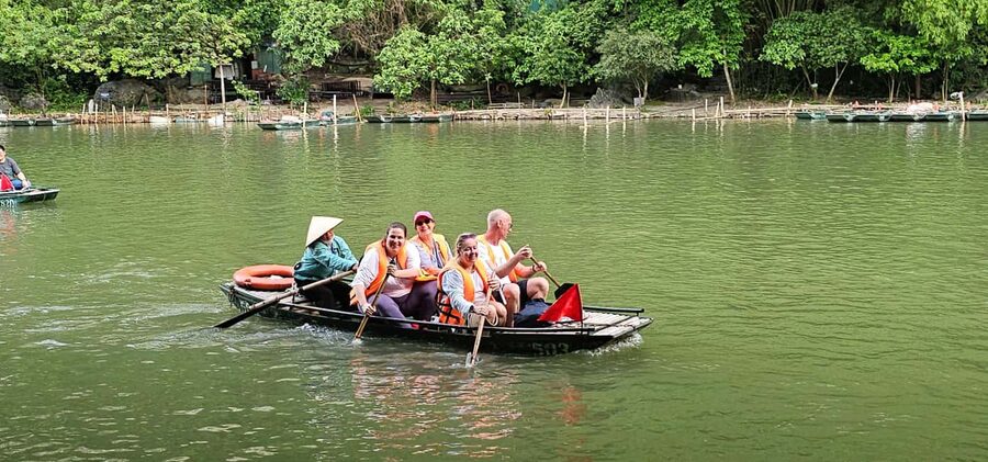 Hanoi: 3-Day Ninh Binh, Ha Long & Bai Tu Long Cruise UNESCO - Who will get the most from this trip