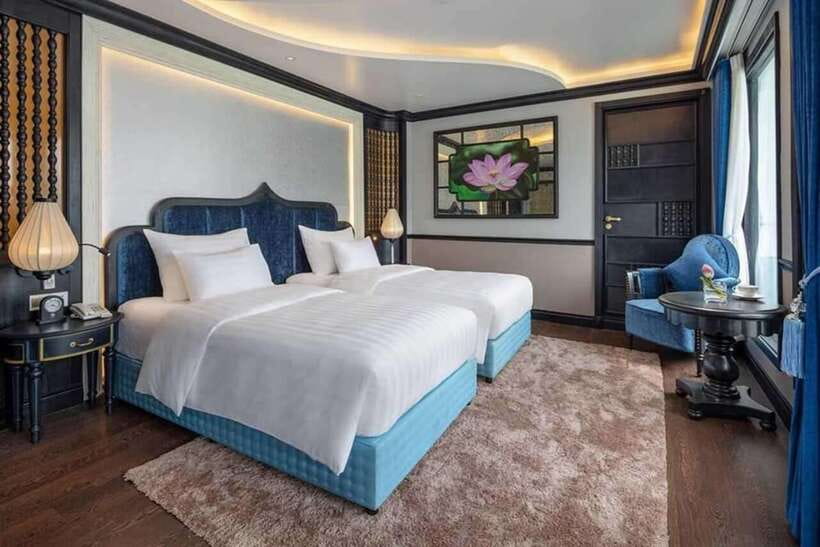 Hanoi: 3-Day Ninh Binh, Ha Long, & Lan Ha Bay Luxury Cruise - Day three: Tai Chi and Lan Ha Bay by kayak