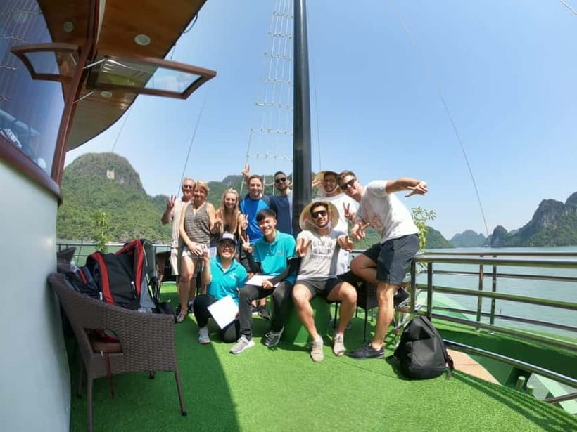 Hanoi: 3Days: Lan Ha bay: classic cruises & Ninh Binh trip - Sunset, cooking, and an overnight cabin