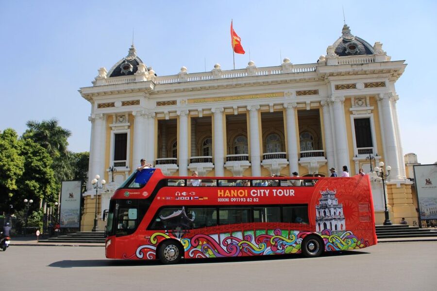 Hanoi: 4 Hour Hop on Hop off Bus Tour - Hoan Kiem Lake and Saint Joseph Cathedral