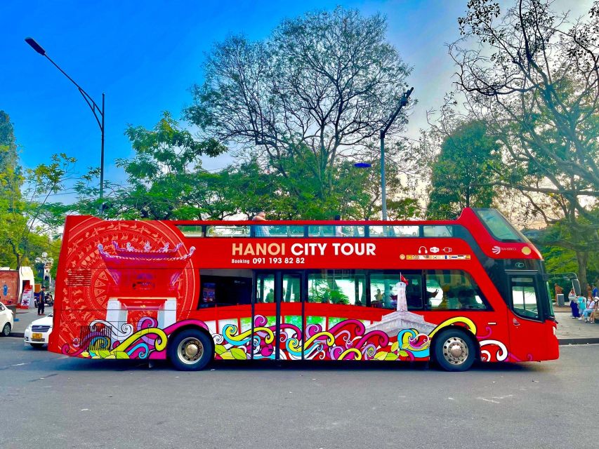Hanoi: 4 Hour Hop on Hop off Bus Tour - Finding the bus at the right meeting point