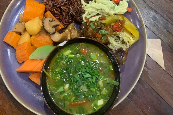 Hanoi: 7 Tasting Street Food Walking Tour and Train Street - Train Street and Vietnamese egg coffee
