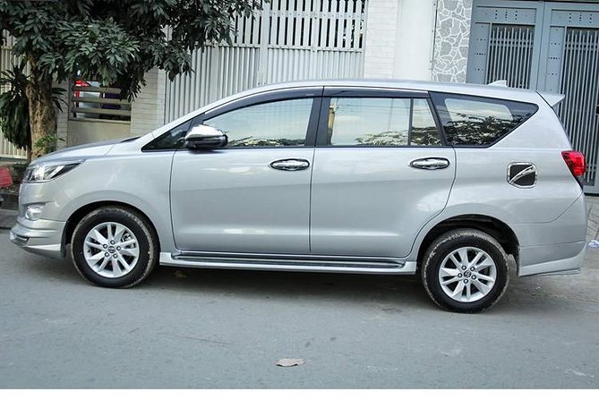 Hanoi Airport Pick-up (Private Ride From Hanoi Airport to Hotels) - Who will get the most from this airport ride?