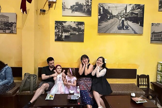 Hanoi Authentic Local Food Tasting Tour - What the Old Quarter adds to the food