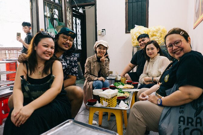 Hanoi Authentic Local Food Tasting Tour - Starting at the Thang Long Water Puppet Theatre