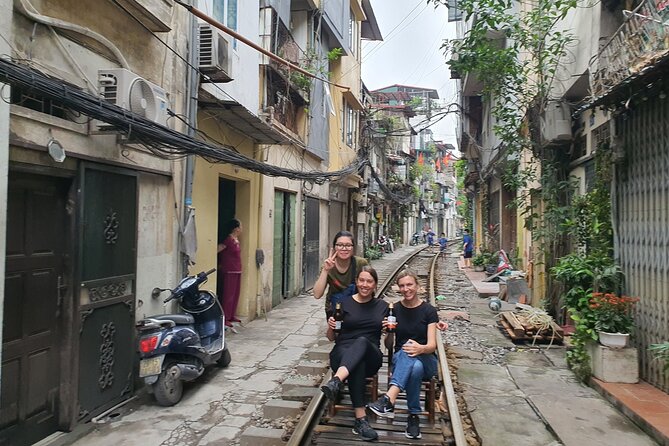 Hanoi Backstreet Jeep Tour : Hanoi HIGHTLIGHTS and HIDDEN GEMS - Hanoi’s narrow lanes, markets, and ordinary neighborhoods