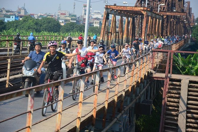 Hanoi Bicycle Tours: Half Day Bicycle Tours Hanoi Countryside - A family home, bonsai trees, and village hospitality