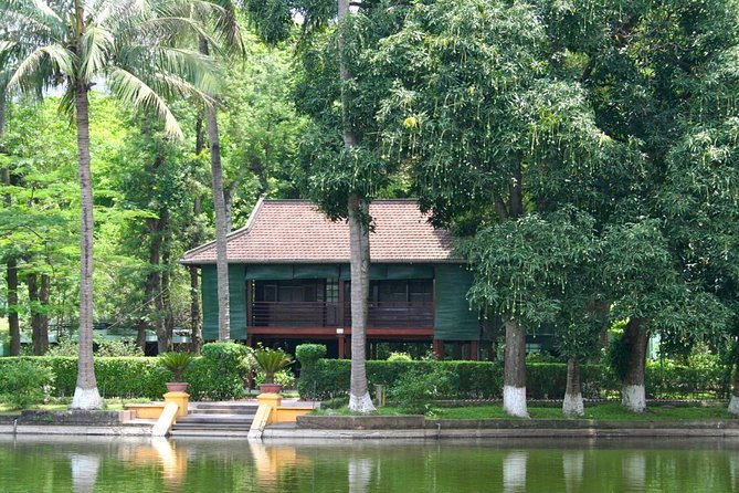Hanoi City Half Day Private Tour: Hidden Corners & Train Street - Dong Xuan Market, where Hanoi gets practical