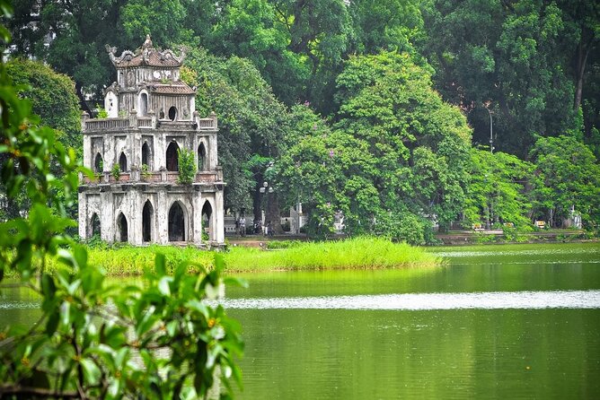 Hanoi City Half-Day Private Tour: Train Street And All Highlights - Hoan Kiem Lake closes the loop