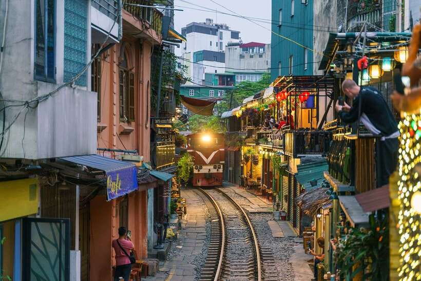 Hanoi: City Highlights Tour with Train Street & Hidden Gems - Why Train Street makes this Hanoi tour memorable