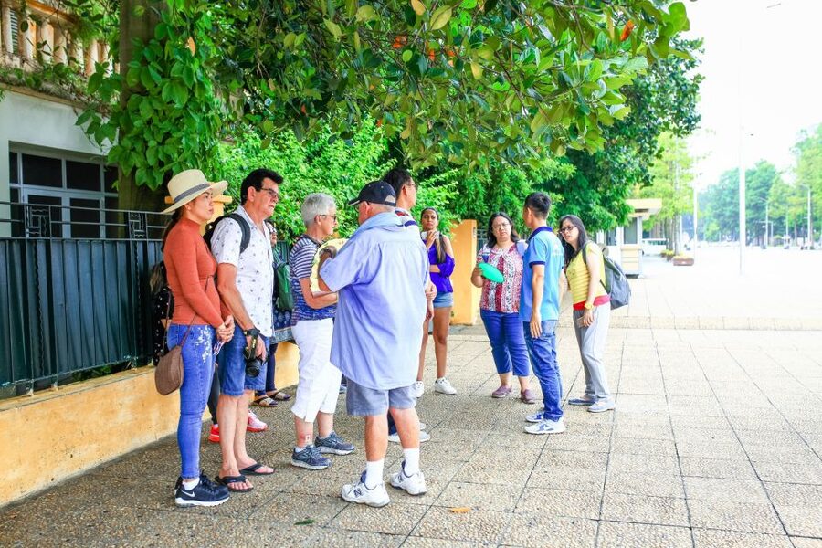 Hanoi: City Highlights Tour with Train Street & Hidden Gems - Ma May Ancient House and the Old Quarter’s smaller corners