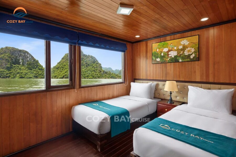 Hanoi: Cozy Halong Bay Overnight Cruise with Meals - Learning about Halong pearls