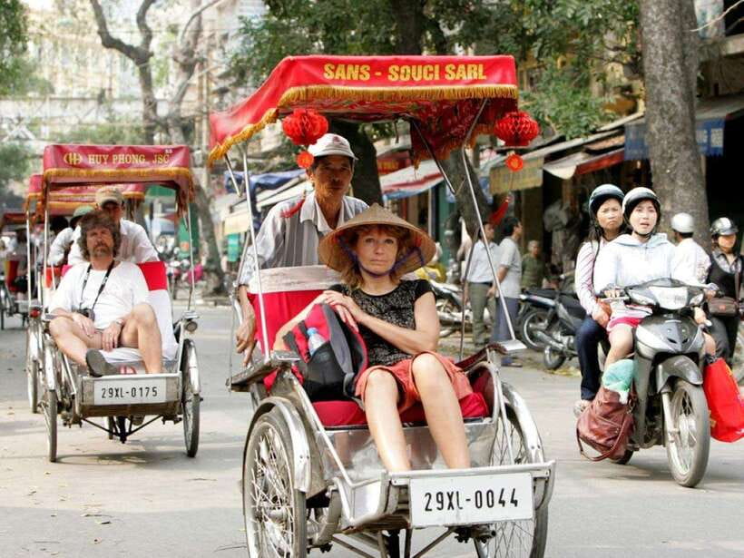Hanoi: Cyclo the Old Quarter and Egg Coffee Tour - Egg coffee near the lake is the right ending