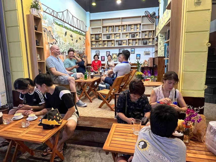 Hanoi Egg Coffee Class - Meeting the instructor and hearing Vietnam’s coffee story