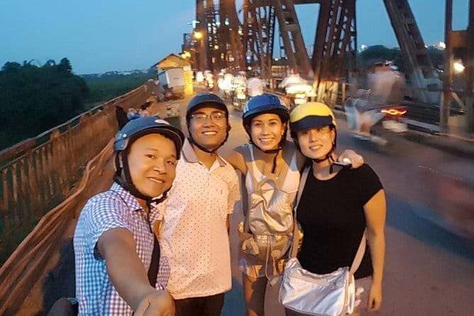 Hanoi Famous Michelin Guided Street Food Tour - Egg coffee at Cafe Phố Cổ