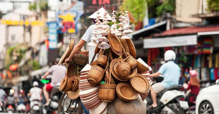 Hanoi: Full-Day City Tour with Lunch and Optional Extras - A useful first day in Hanoi