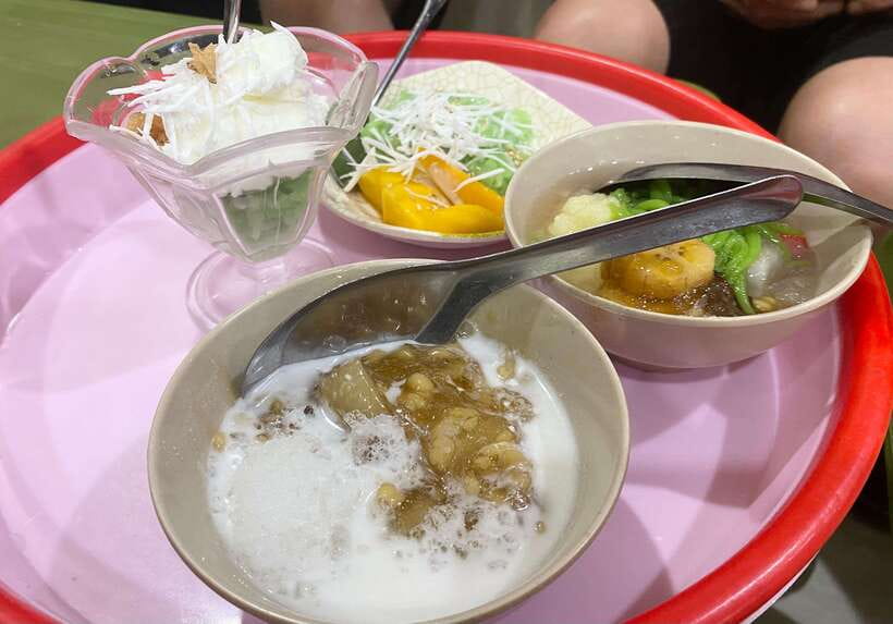 Hanoi: Guided Street Food Tour with Train Street Experience - Dietary restrictions need an honest look