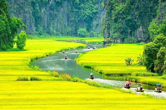 Hanoi - Hoa Lu - Tam Coc - Mua Cave - 1 Day Tour. By Luxury Limousine From Hanoi - Why this Ninh Binh day trip works