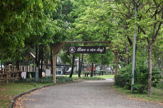 Hanoi Horseback Riding Club & Tours - Exclusive Experience - Feeding horses and making a horseshoe keepsake