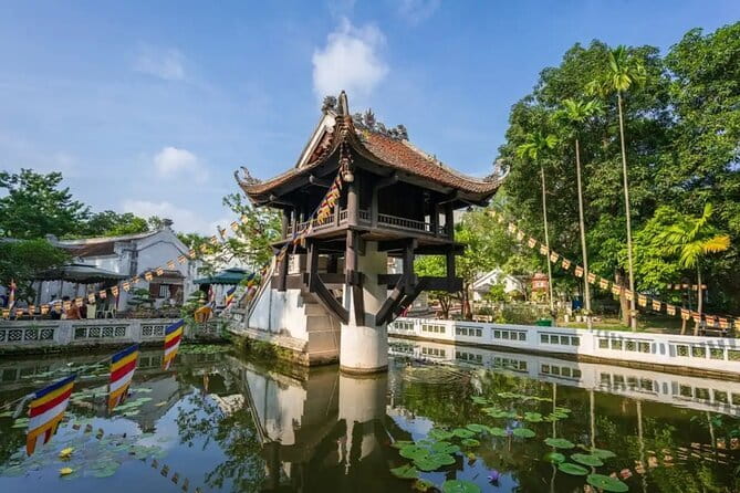 Hanoi in a day from Halong city - The real shape of a Ha Long to Hanoi day