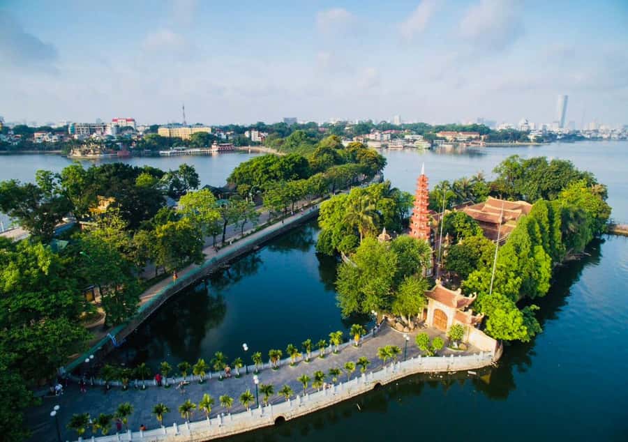 Hanoi: Incense Village, Conical Hat, & Dough Figurines Tour - The full-day To He stop and its small rice figures