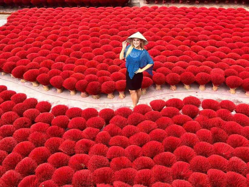 Hanoi: Incense Village, Hat, and Lacquer Artisanal Tour - The full-day lacquer village adds another layer